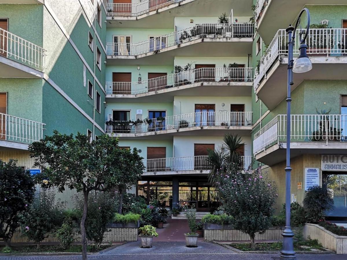 Angiolina Apartments Sorrent Exterior foto